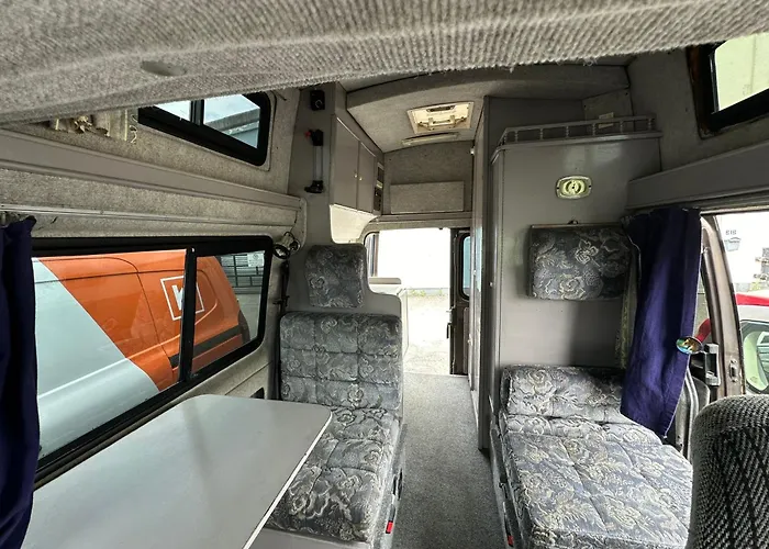 Retro Camper Hire Discover Ireland Campingplads *