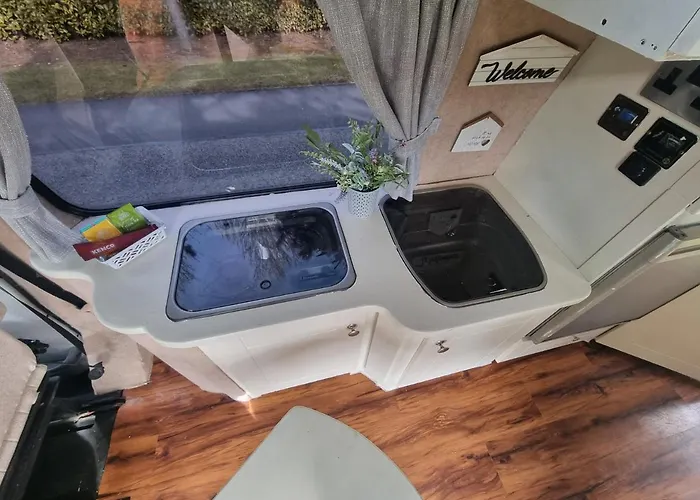 Retro Camper Hire Discover Ireland Dublin