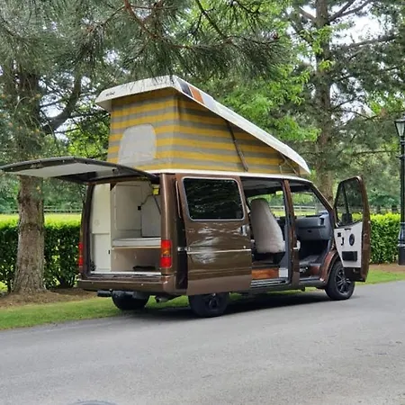 Kamp alanı Retro Camper Hire Discover Ireland *