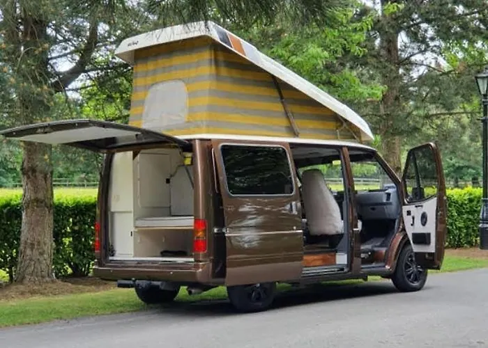 Kamp alanı Retro Camper Hire Discover Ireland *