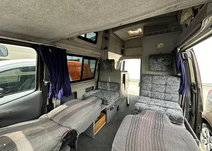 Retro Camper Hire Discover Ireland Kamp alanı