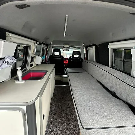 营地 Retro Camper Hire Discover Ireland 都柏林